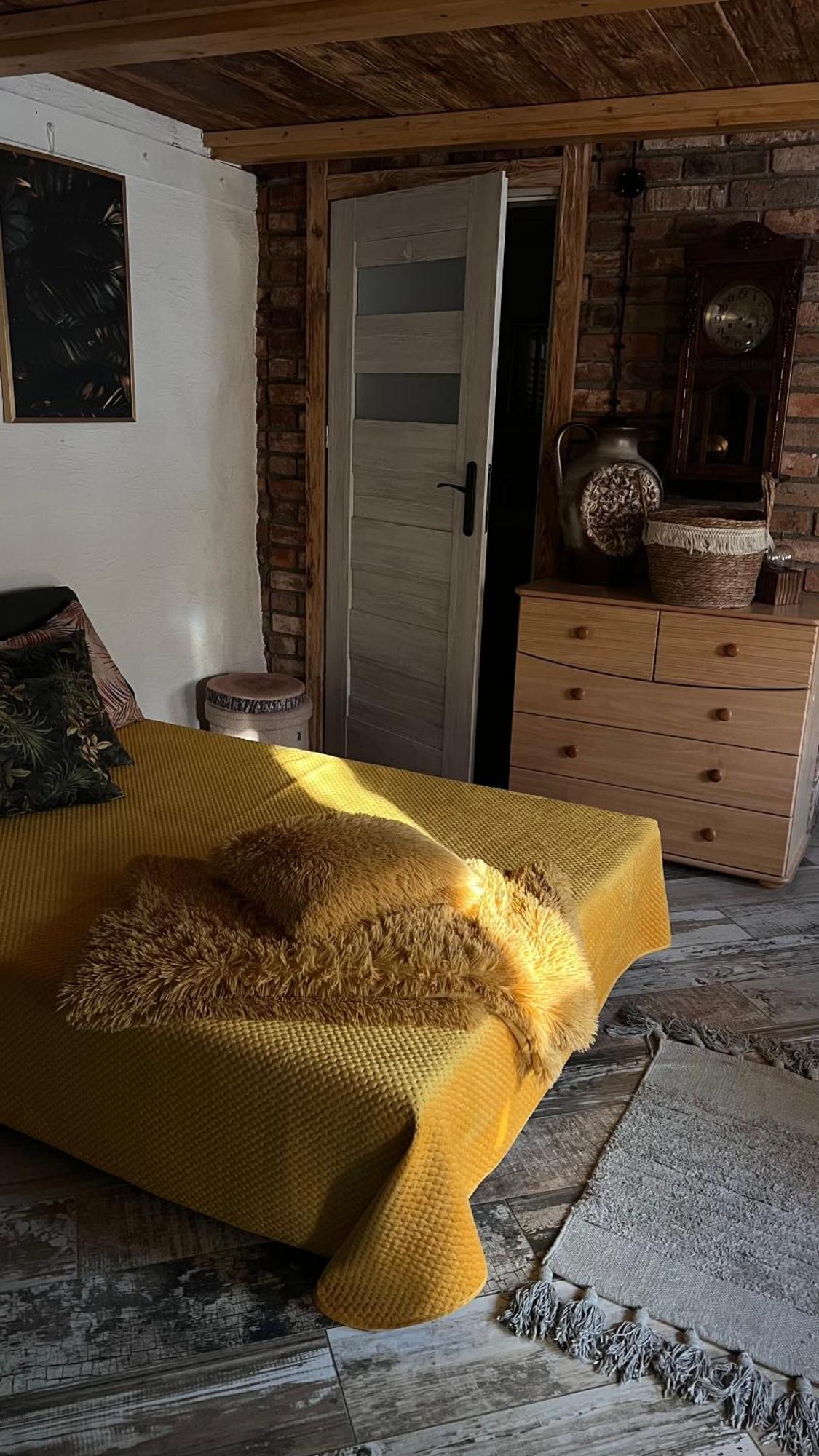 Apartamenty 3 Pory Roku Komarno Exterior foto
